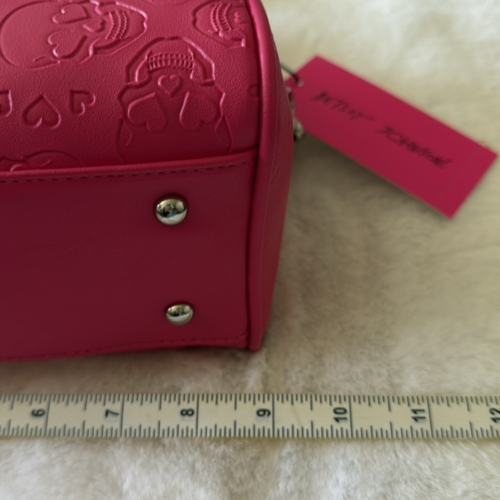 NEW Betsey Johnson Skull Barrel Handbag - Picture 6 of 9